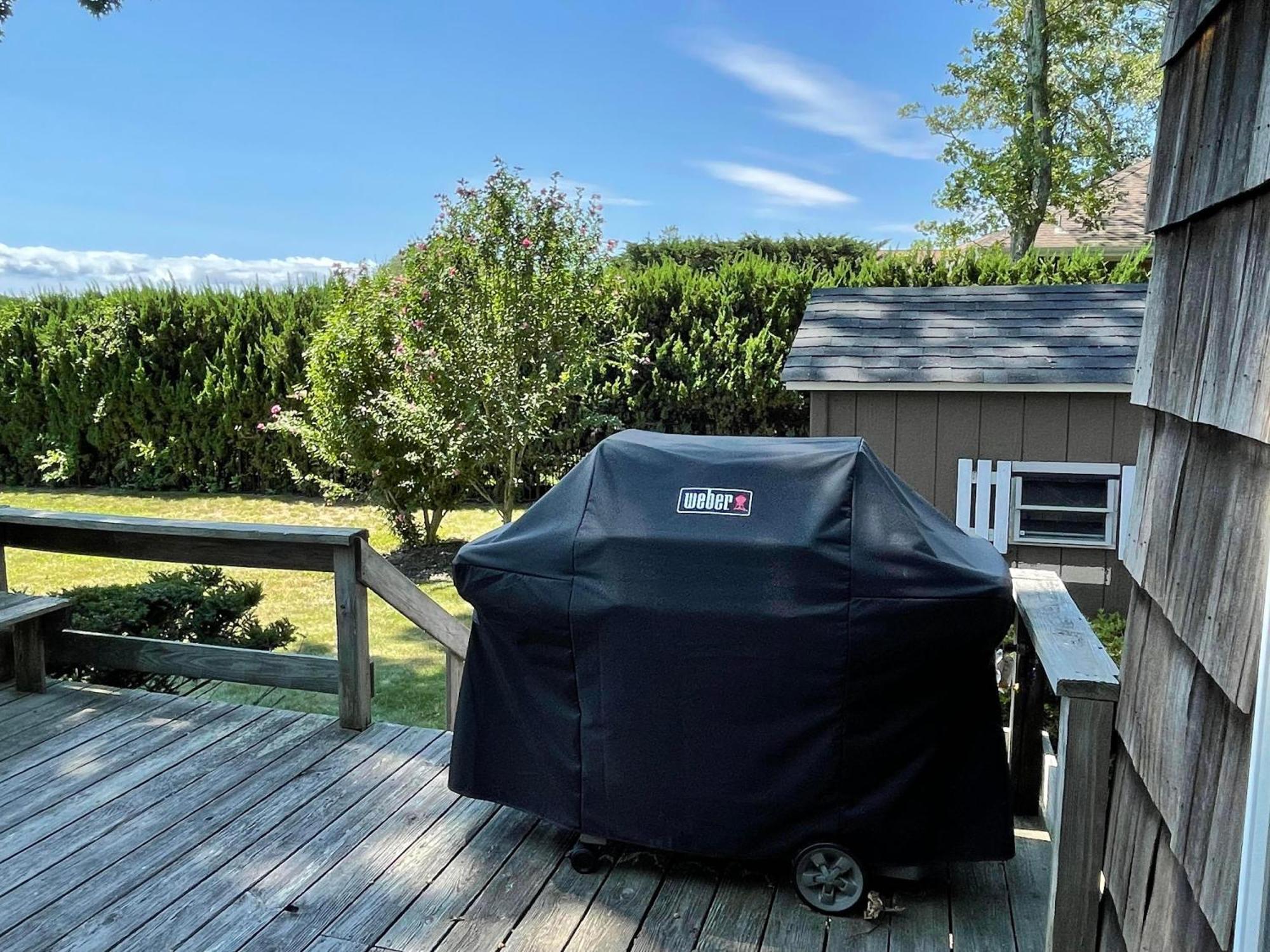 Private Waterfront Home: Dock, Kayaks Southold Exterior photo