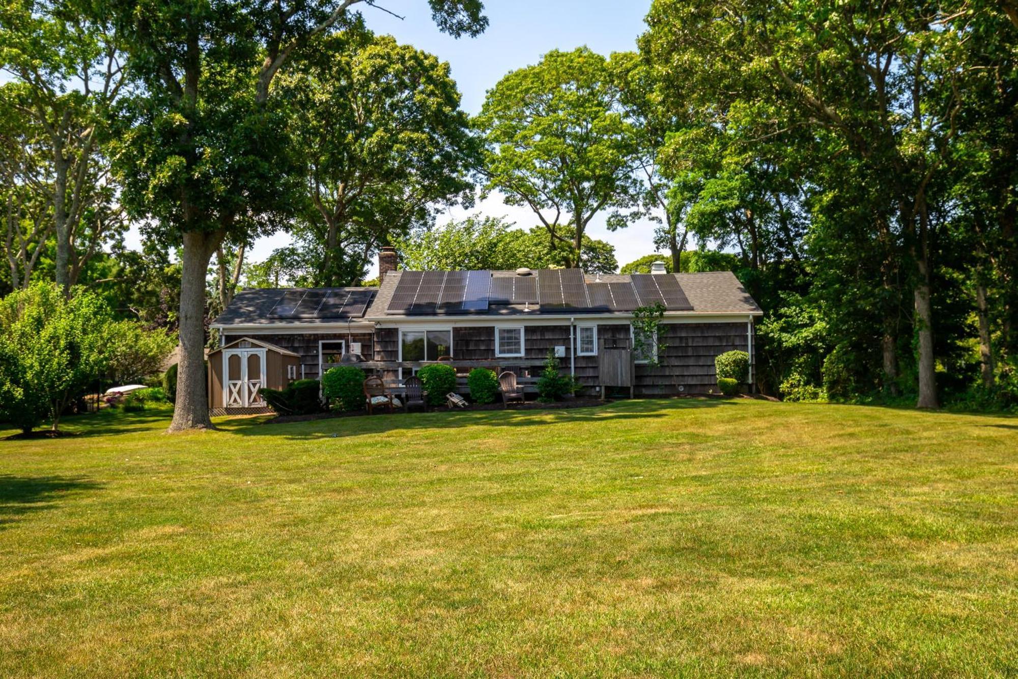 Private Waterfront Home: Dock, Kayaks Southold Exterior photo